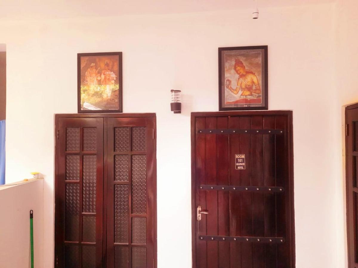 Heritage Rangiri Villa Дамбулла Экстерьер фото